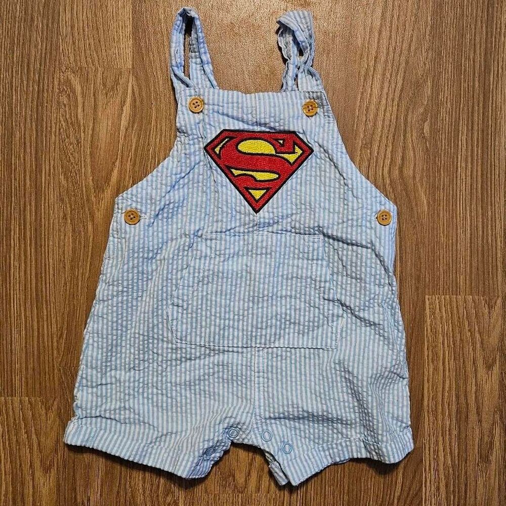 Superman DC Comics White and Blue Romper Size 3 to 6 Months